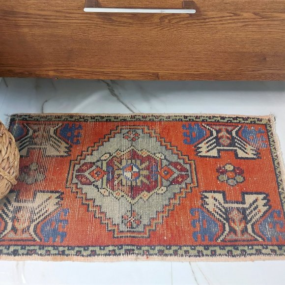 006 - TAYLOR - Picture 3 of 5